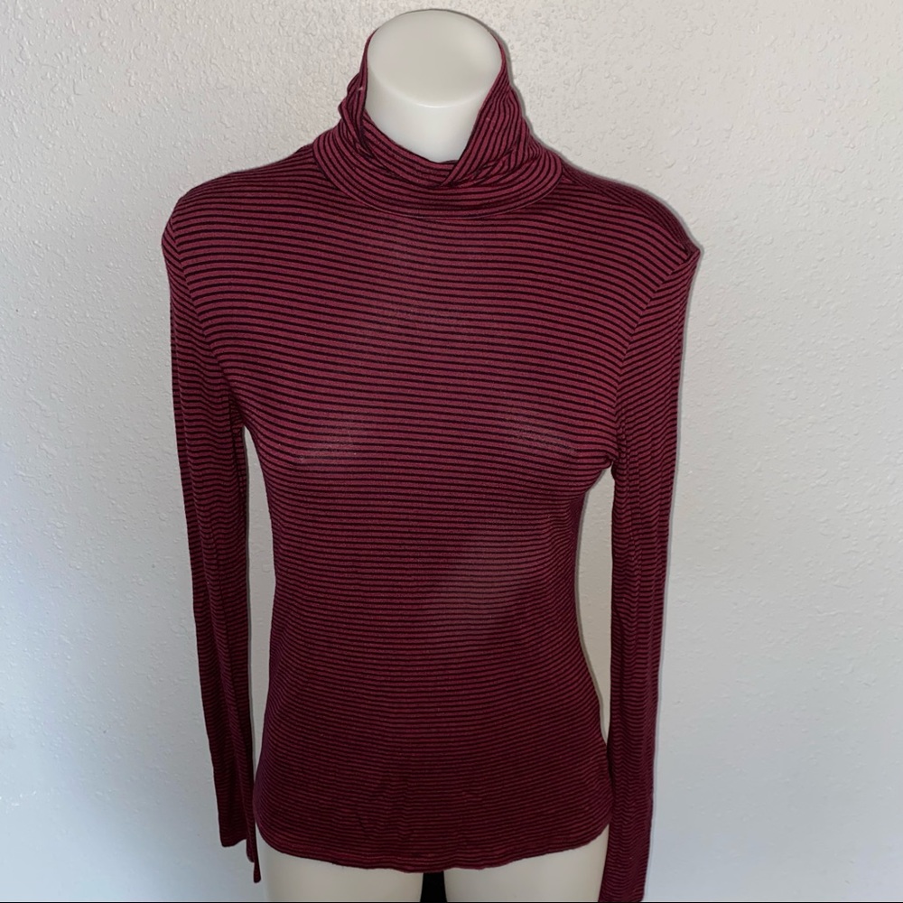 Active Basic Turtleneck